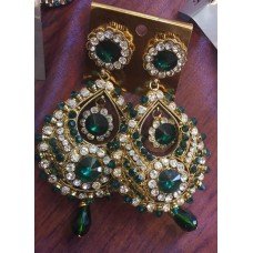 GREEN EMERALD WITH GOLD DIAMOND INDIAN EARRINGS